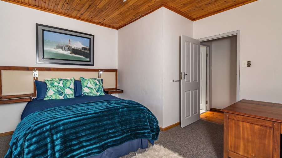 4 Bedroom Property for Sale in Old Place Western Cape